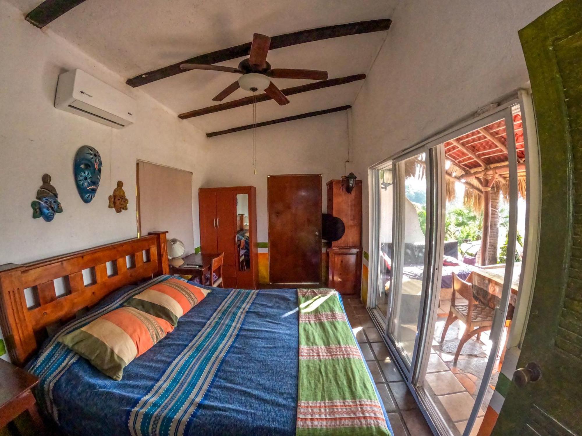 Casa Artista Bed & Breakfast Manzanillo Exterior photo