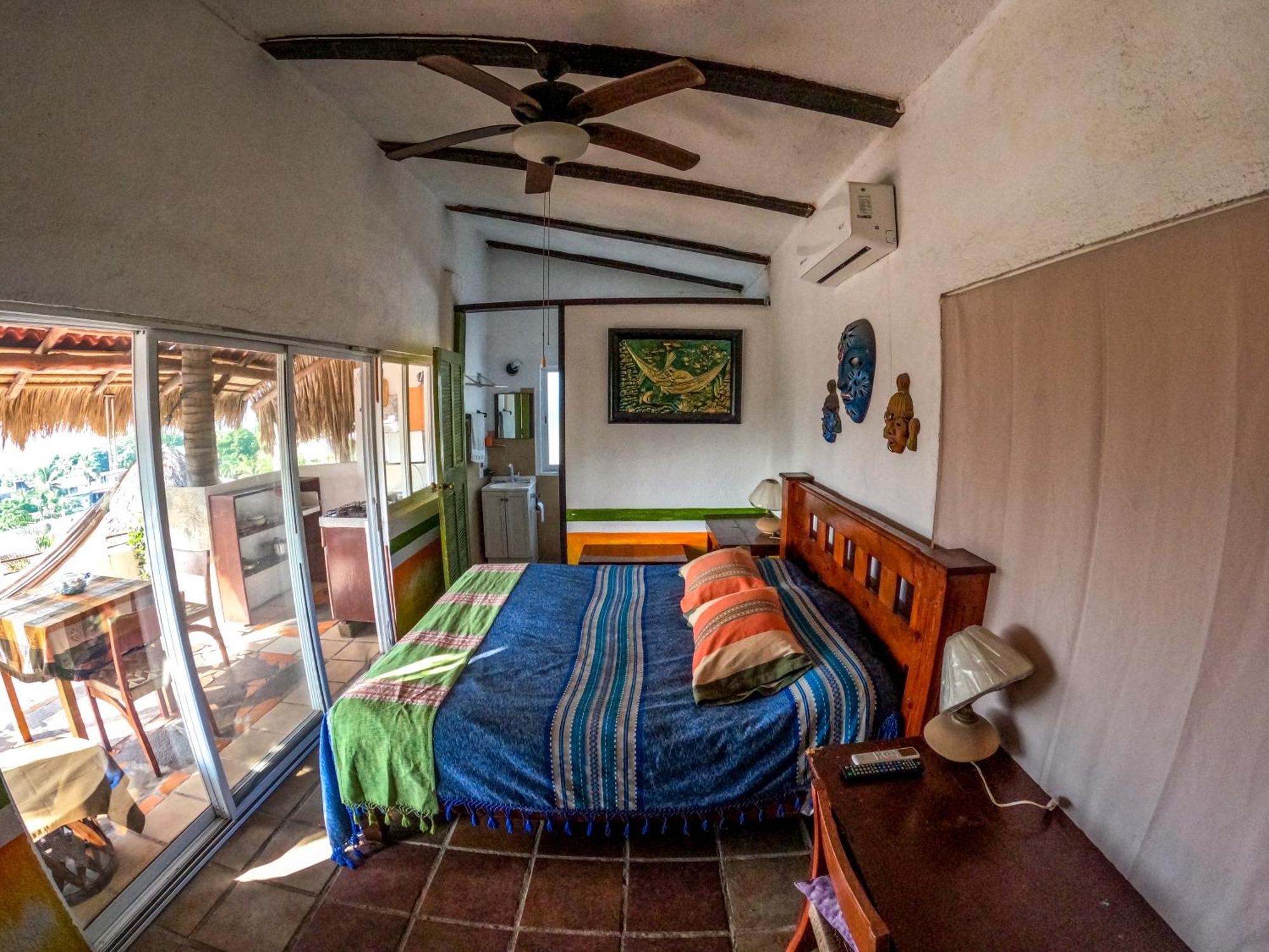 Casa Artista Bed & Breakfast Manzanillo Exterior photo